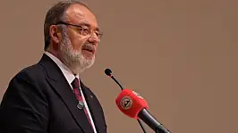 Kayseri'de yoğun katılımlı konferans: Kürsüde Mehmet Görmez vardı