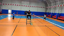 ANALİG Badminton İl Seçmeleri sürüyor!