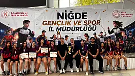 Kayseri Kadın Su Topu Takımı Türkiye ikincisi oldu!