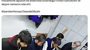 'Kuytulcular' üyelerinden namazda 'selfie'