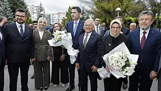 Bakan Kurum ve Bakan Yumaklı'dan Büyükşehir'e ziyaret