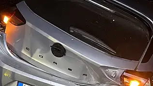 Çamardı'da iki otomobil çarpıştı: 2 kişi yaralandı