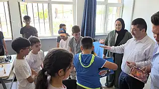 İlçe Milli Eğitim Müdürü Bozdağ yaz okulunda öğrencilerle buluştu