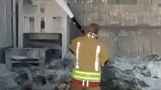 Kahramanmaraş'ta tekstil fabrikasında yangın paniği