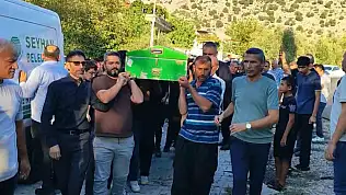Kozan'da 17 yaşındaki genç son yolculuğuna uğurlandı!