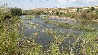 Kızılırmak'ta kaybolan genci arama çalışmaları devam ediyor!