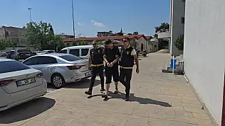 Kolundaki dövme 33 yıllık firari dolandırıcıyı yakalattı