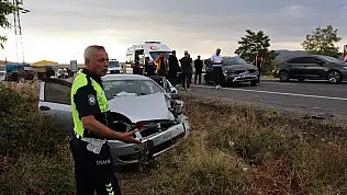 Nevşehir-Kayseri yolunda feci kaza! Otomobil şarampole savruldu: 6 yaralı