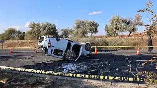 Nevşehir'de refüje çarpan araç takla attı!