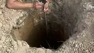 Kuyuda mahsur kalan köpeğin imdadına itfaiye yetişti!