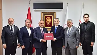 Yahyalı'ya yarı olimpik kapalı yüzme havuzu için imzalar atıldı!