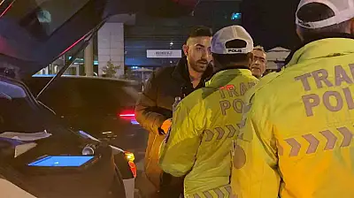 Alkollü sürücüden Polise 'Teşkilat mısınız?' sorusu: Duyanlar şaşırdı kaldı!
