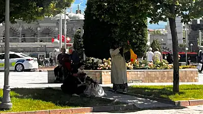 Bu kez faydalarıyla değil fiyatıyla gündeme geldi: Kayserililer çareyi park ve bahçelerde buldu