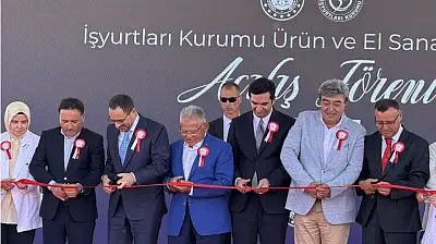 Dursun Ataş, Kayseri'deki İşyurtları Ürün ve El Sanatları Fuarı açılışına katıldı