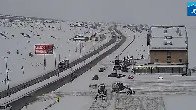 Erciyes'te hava sıcaklığı -22 dereceyi görecek: Kar kalınlığı 1 metreye yaklaştı!