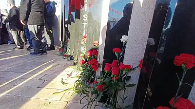 Kayseri'de 17 Aralık şehitleri unutulmadı: 'Bu durağa cennet kokusu geliyor'