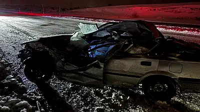 Kayseri-Malatya yolunda buzlanma felaketi: 20'ye yakın araç kazaya karıştı