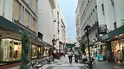 Kayseri'nin göbeğindeki 67 yıllık yapı yıkılacak, yerine AVM yapılacak!
