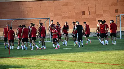 Kayserispor'da Sivasspor derbisi hazırlıkları başladı: Asıl sınavımız şimdi başlıyor
