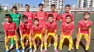 Kayserispor'da yeni bir yıldız doğuyor! Hat-trick yaparak göz doldurdu
