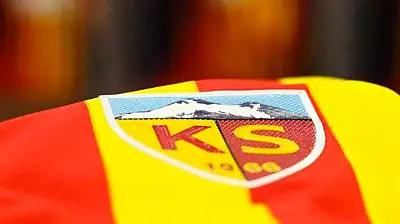 Kayserispor'dan resmi açıklama geldi! 3 yıllık sözleşme imzalandı