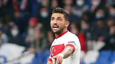 Kayserispor'un da haber beklediği Umut Meraş'a sürpriz bir talip çıktı!