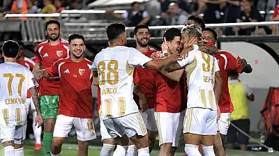 Kayserispor'un rakibinde beklenen ayrılık!