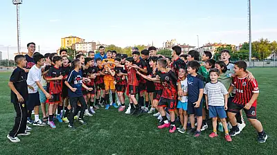 Önce Kayserispor, sonra final... Kayseri'nin yeni şampiyonu oldular