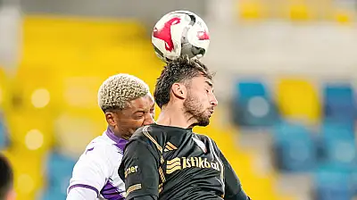 Taraftardan Kayserispor'lu genç oyunculara sert çıkış: 3. Lige bile yetmezler