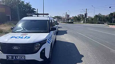 Kayseri'de ticari aracın çarptığı elektrikli bisiklet sürücüsü ağır yaralandı!