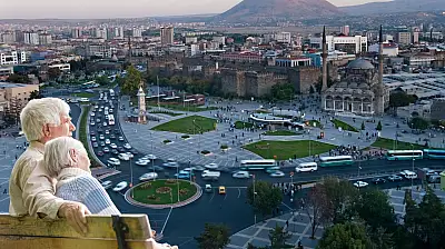 Yaşlılık sigortası gündeme geldi – Peki, içeriğinde neler var?