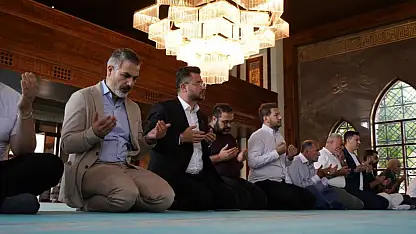 AK Parti Kayseri'de hayatını kaybeden teşkilat mensupları anıldı
