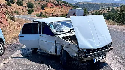Yahyalı'da iki araç çarpıştı: 3 yaralı