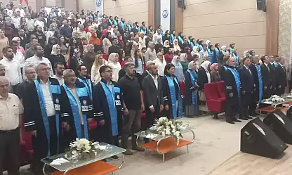 Kayseri'de bir ilk! İlahiyat Fakültesi mezuniyetine damga vuran detay