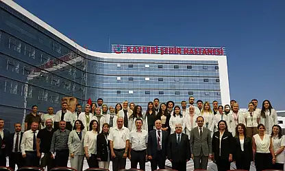 Kayseri Şehir Hastanesi'nde intörn doktorlar için önemli gün: Yeni dönem başladı!