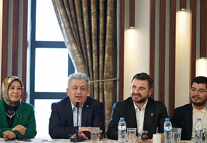 AK Parti'de İl Kadın Kolları çalışmaları masaya yatırıldı!