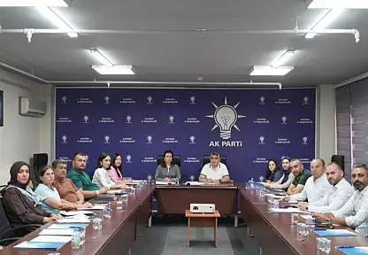 AK Parti Kayseri'de 16 ilçe bir araya geldi