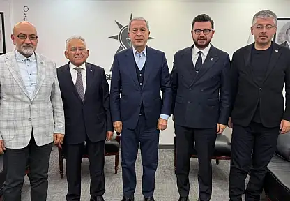 AK Parti Kayseri İl Başkanlığında dikkat çeken buluşma!