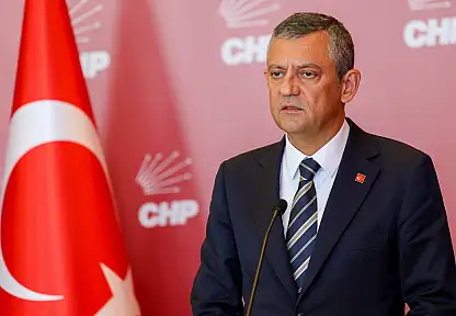 CHP Genel Başkanı Özel, Ekrem İmamoğlu'nu ziyaret etti
