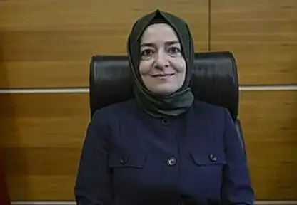 Fatma Betül Sayan Kaya görevlerinden affını istedi