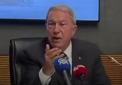 Hulusi Akar'dan kritik mesai: Görüşmede nasıl mesajlar verdi?