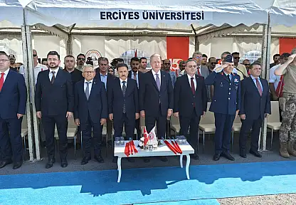 Hulusi Akar: 'İhaneti kabul edemeyiz!'
