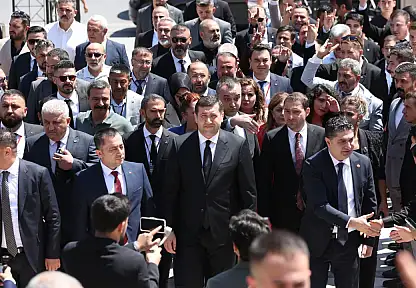 Kayseri'de 10 ilçe sandığa gitti: Sadece bir ilçede görev değişimi oldu