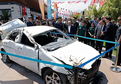 Kayseri'de 15 Temmuz'a damga vuran sergi açıldı! Başkan Büyükkılıç'tan duygulandıran sözler
