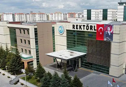 Kayseri'de rektörlük yarışında bir isim ısrarı tartışma yarattı