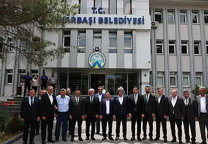 Vali Çiçek Pınarbaşı'nda düğmeye bastı! Eğitimden sağlığa yatırımlar masaya yatırıldı
