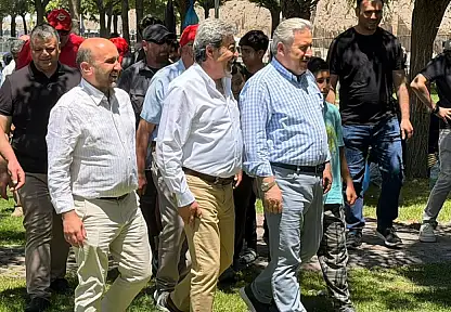 Vatandaş anlattı, Ataş not aldı! Melikgazi'de çözüm buluşması