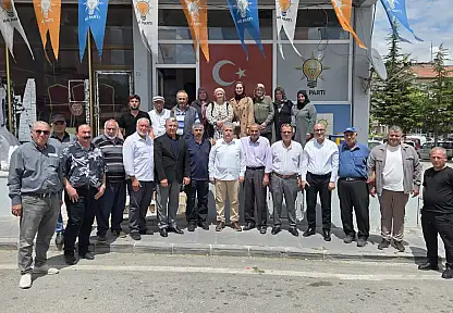 Vekil Özsoy sahada: Hangi ilçeyi ziyaret etti? Gündeminde neler yer aldı?