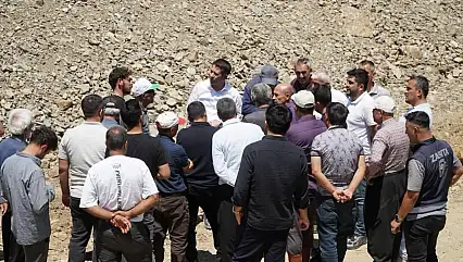 Fekeli başkan Cömert Özen sahada