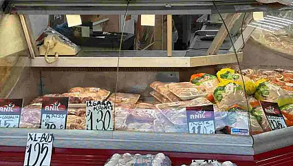 Kayseri'de tavuk fiyatları cep rahatlattı: Kilosu 15 TL'den satılıyor!
